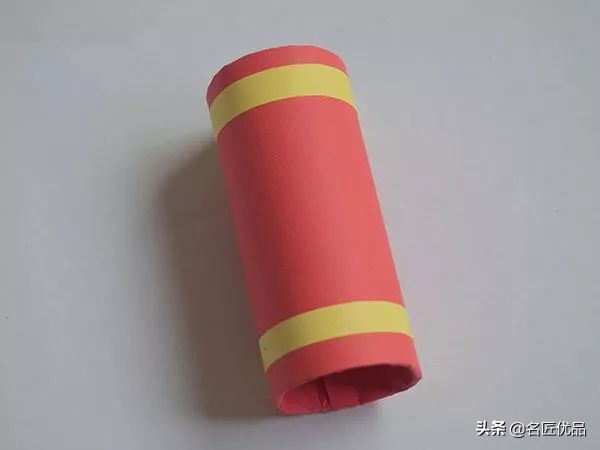 元旦手工彩纸鞭炮,元旦节手工鞭炮