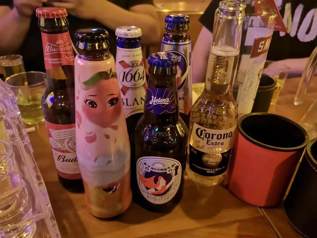 一瓶海伦司有多少酒精,海伦司的可乐桶有酒精吗