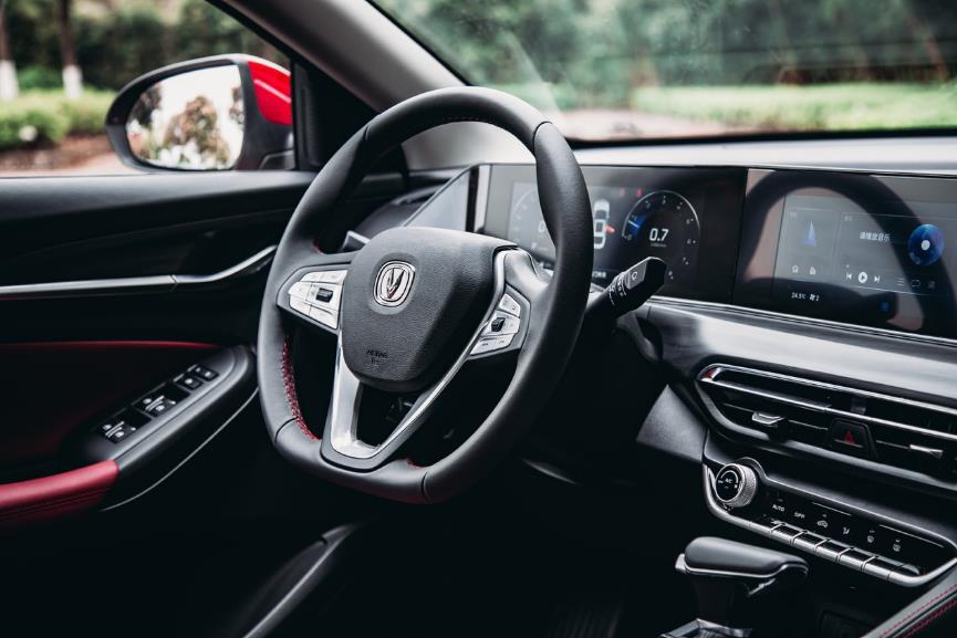 宝马f20评价,逸动plus高速稳定性怎么样