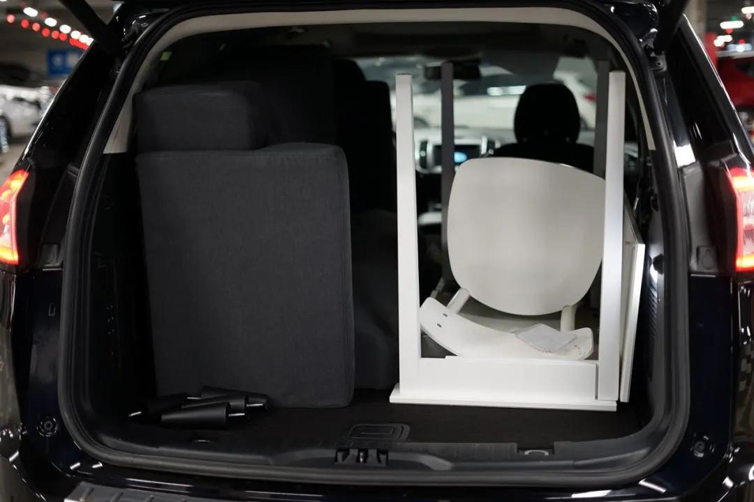 负重前行的路上也要心存美好,负重前行方能完成使命