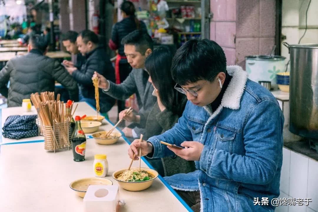 重庆小面风靡,重庆小面为什么卖的那么好