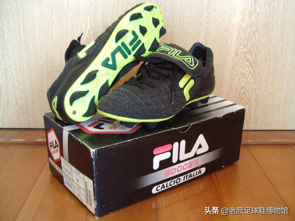 被足球做空的意大利品牌,却给了韩国人和安踏发财的机会