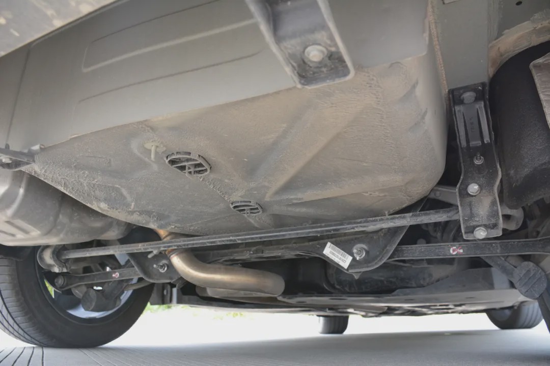 为什么很多人最后还是选择燃油车,为什么都买雪铁龙c6