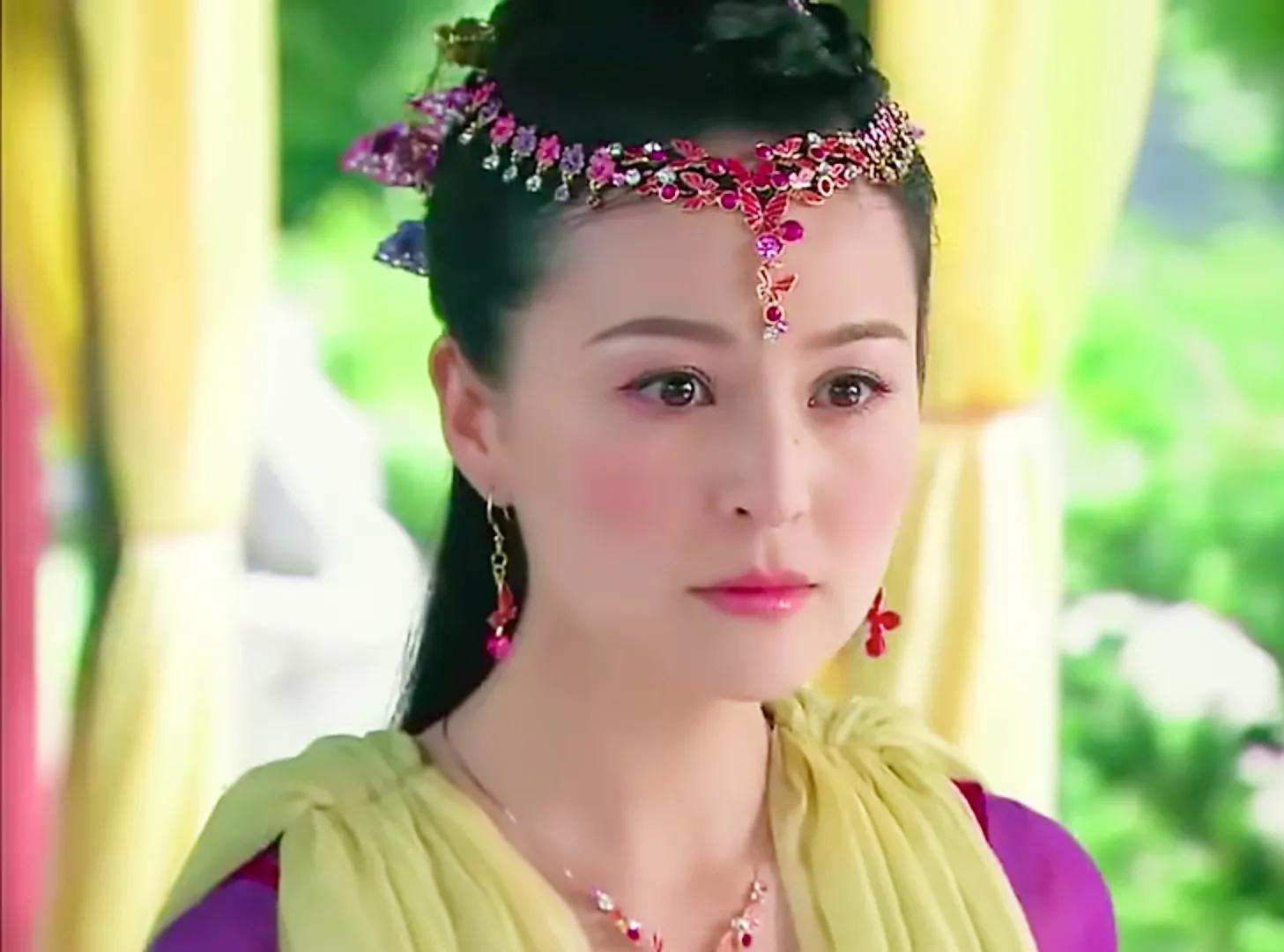 追鱼传奇:金牡丹一心想成为太子妃,却不小心错失,最终作茧自缚