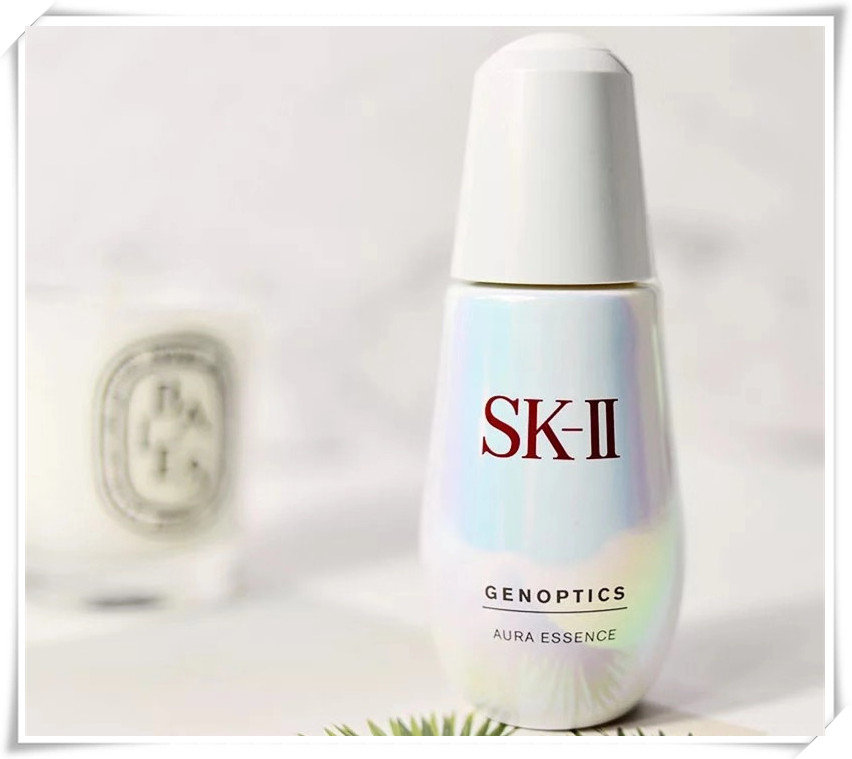 美白补水祛暗黄精华液,改善皮肤暗沉的美白精华