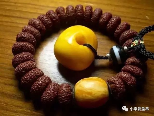 莲花和滴血莲花的区别,滴血莲花和莲花菩提区别