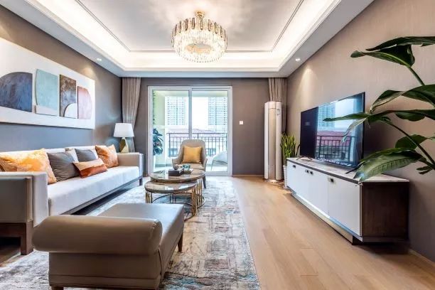 上车的机会到了，这个在上海的楼盘竟才“2”字头