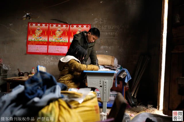 6旬大叔养侄子侄女至今未娶相亲30次遭拒:丢了俩拖油瓶就跟你过