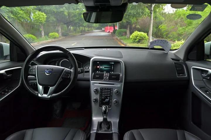 二手沃尔沃xc60价格10万到15万,沉浸式体验准新二手沃尔沃xc60