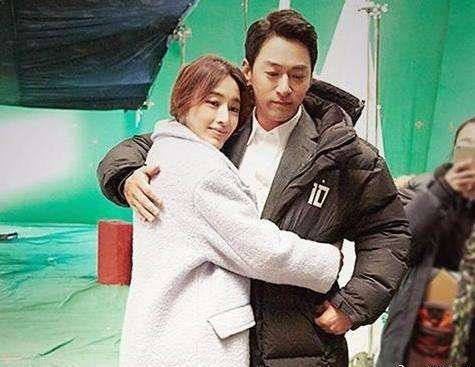 张俪穿露脐装跳舞,张俪跳舞露脐装