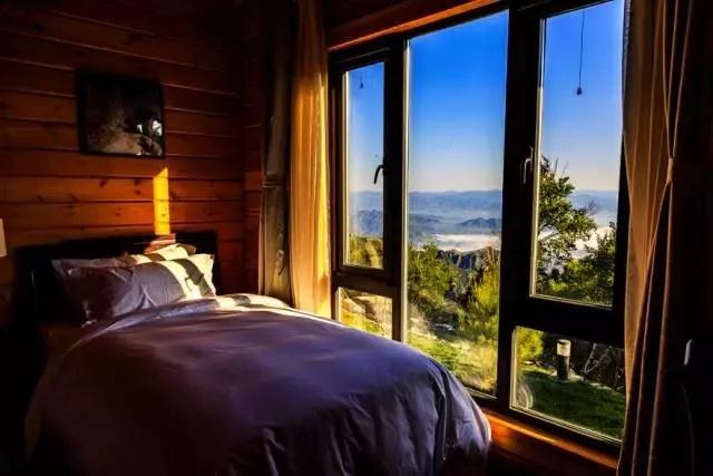 5年收入激增500倍!复盘旅游业界投资经典之战——白石山