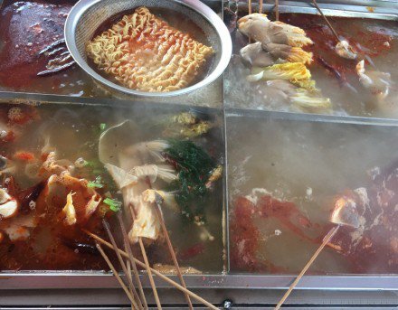 麻辣烫哪里的比较正宗,四川正宗麻辣烫是哪里