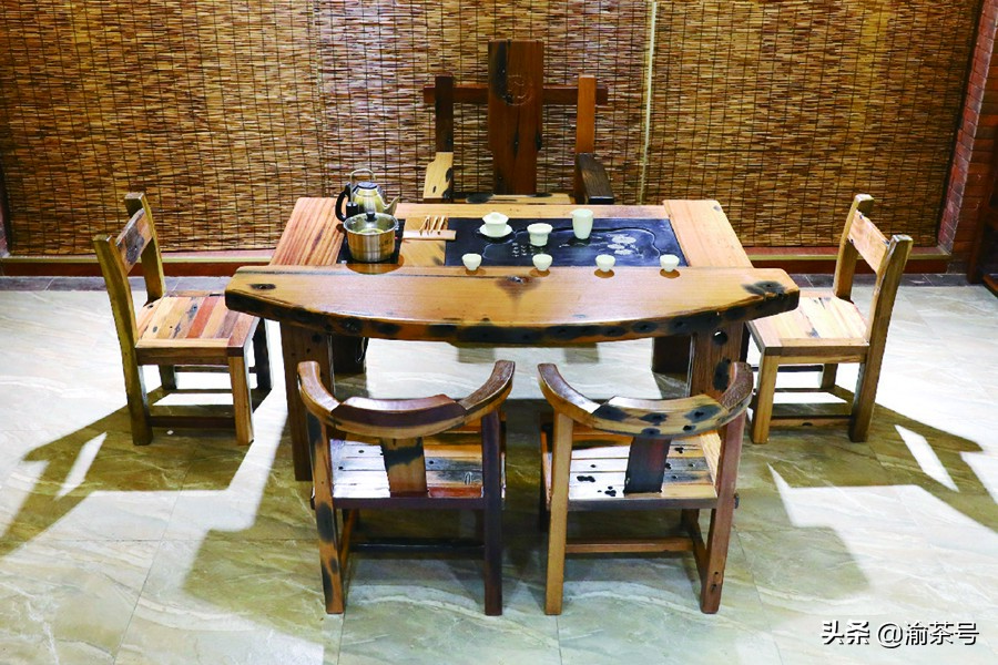 老船木家具展示工坊,船木榆木家具