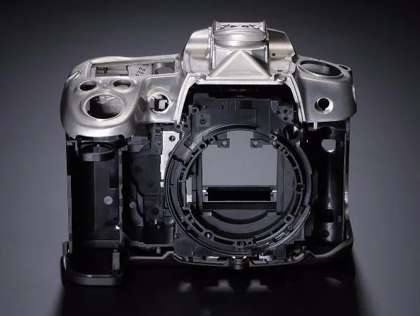 尼康单反型号排列顺序,聊一聊国产相机