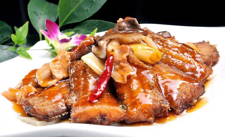 荣成哪种海鲜最值得信赖,荣成海鲜市场最大的螃蟹有多大