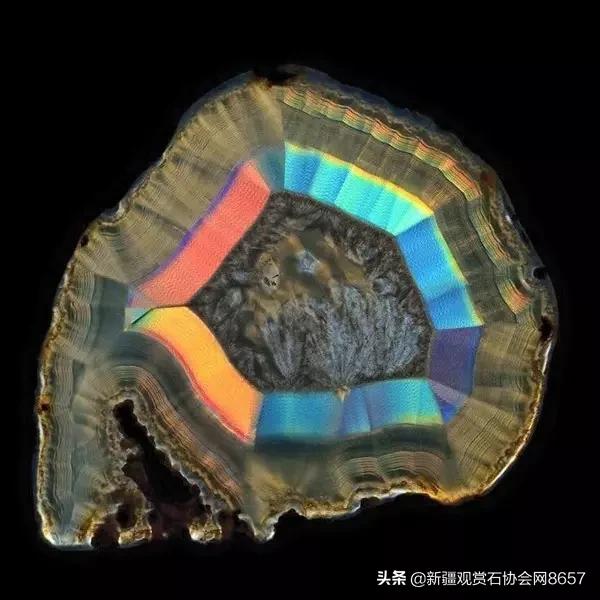 七彩樱花玛瑙,像极光一样好看的钻石