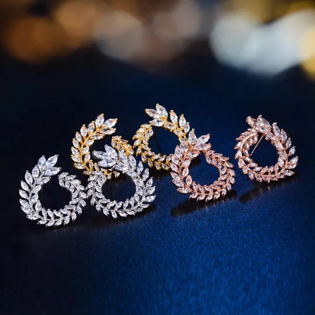 76龙女本命年佩戴什么饰品,朱砂手串佩戴禁忌本命年