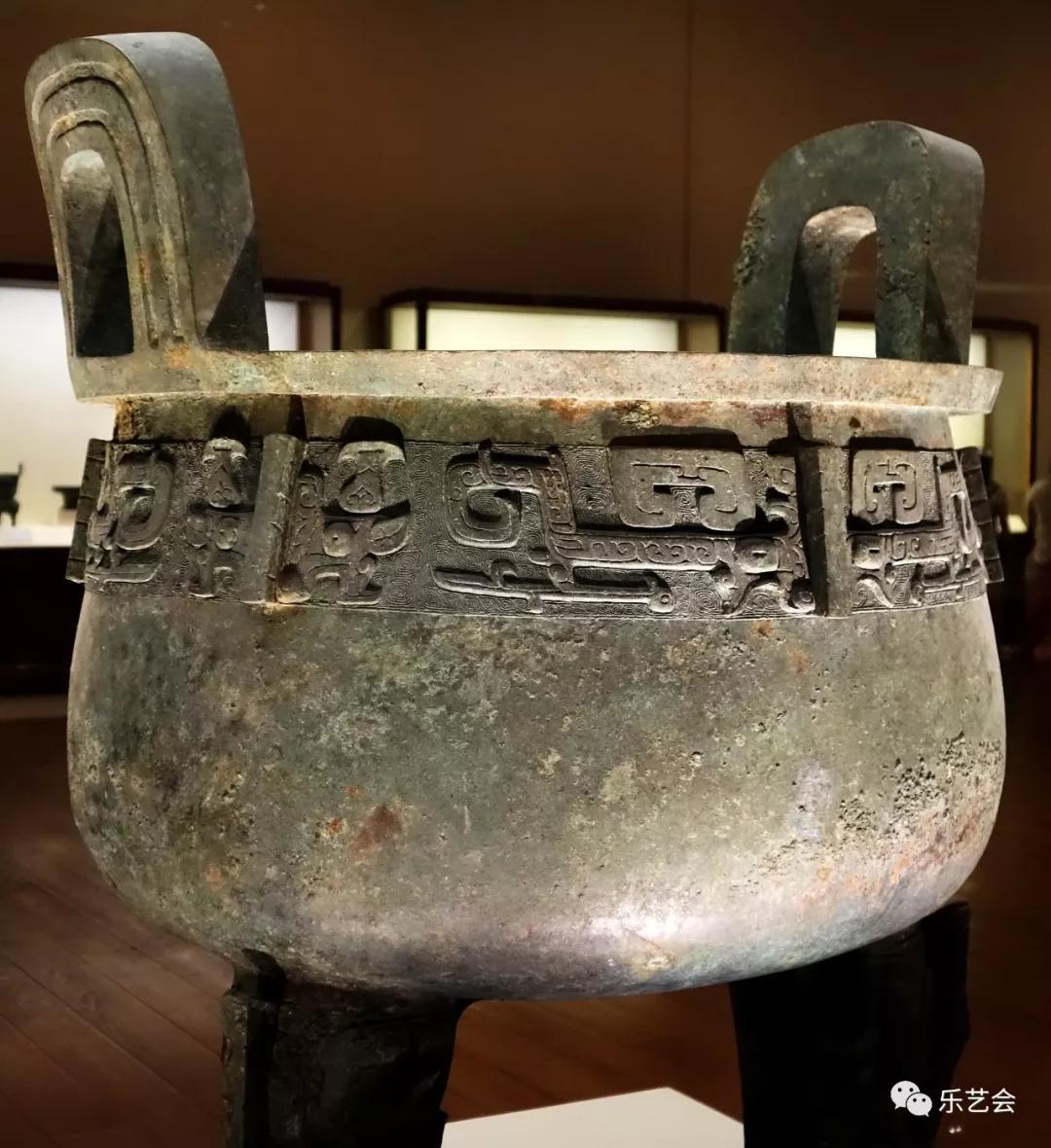 汉代青铜鼎三足鼎价格,海内著名三件青铜大鼎