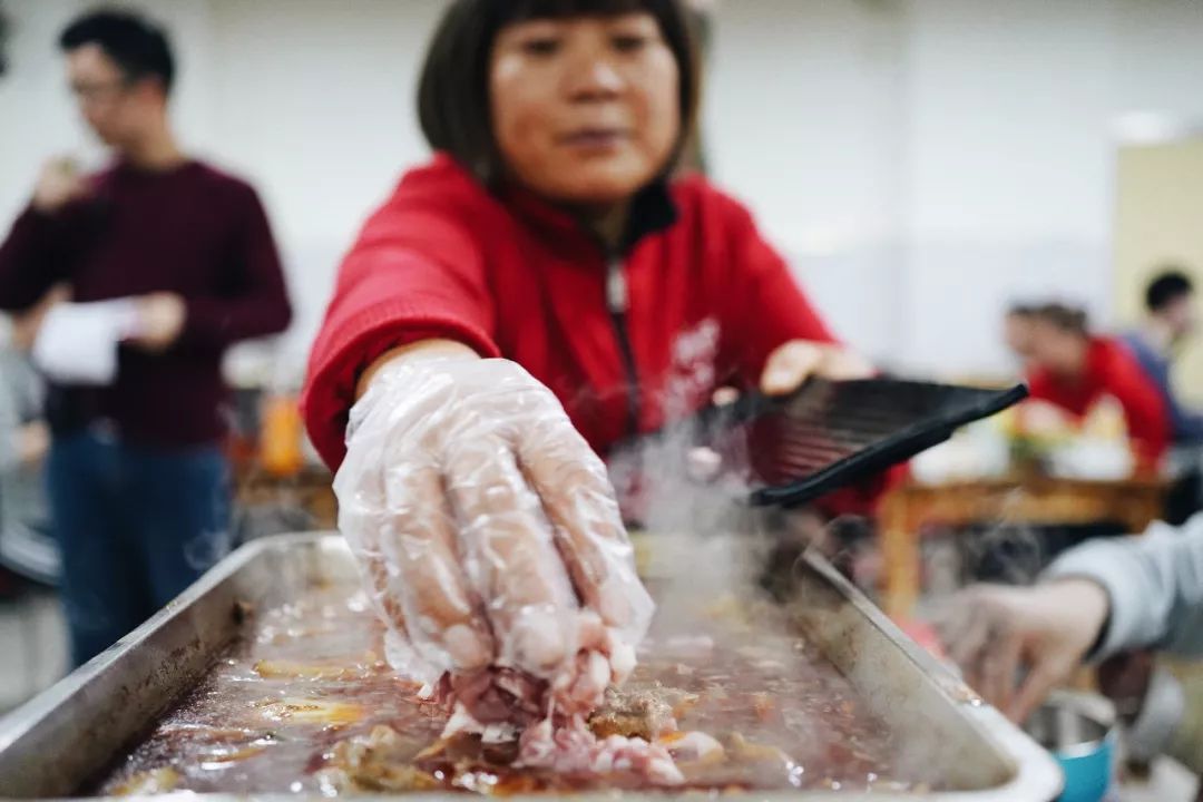 永恒吃货精神:天气冷了,就要吃羊肉呀