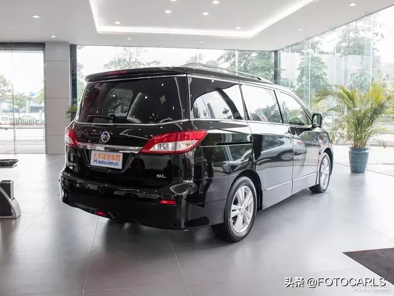 日产贵士3.5LSL实拍，比丰田埃尔法厚道，性价比超高豪华7座MPV