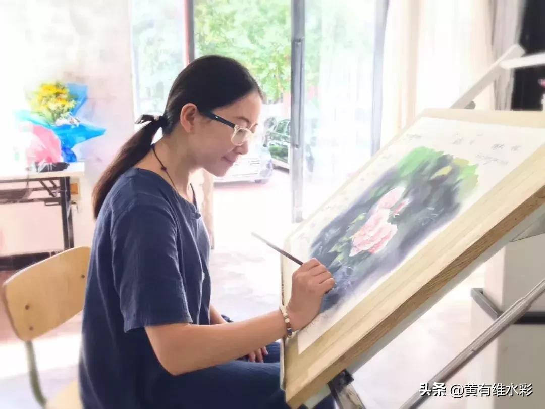 小清新水彩画玫瑰花,水彩画雨中玫瑰