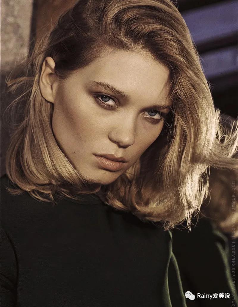 牙缝大、脸盘方,这位“法兰西玫瑰”是怎么美出了自己的特色?