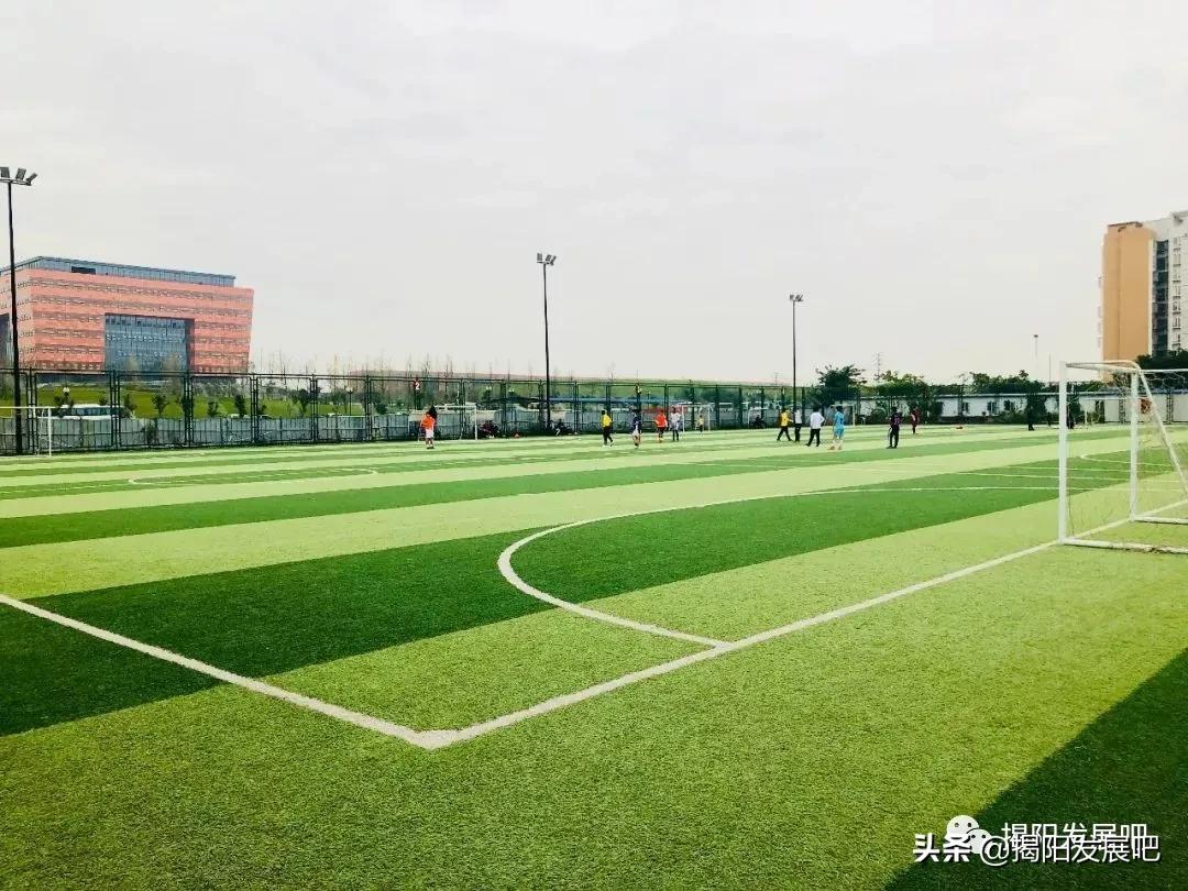 揭阳5人制足球场建设,揭阳7人制足球场报价