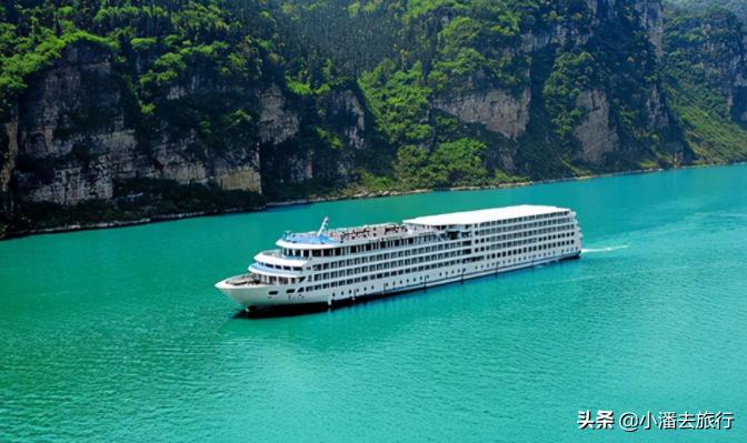 从宜昌坐船到重庆多少钱多长时间,宜昌到重庆带车坐船多少钱