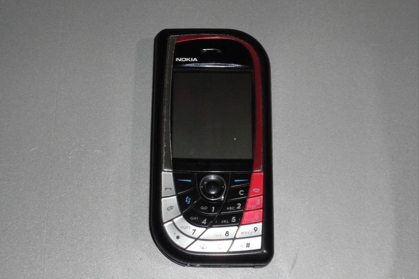 新版诺基亚7610规格曝光!骁龙898+7000mAh,“柳叶造型”保留