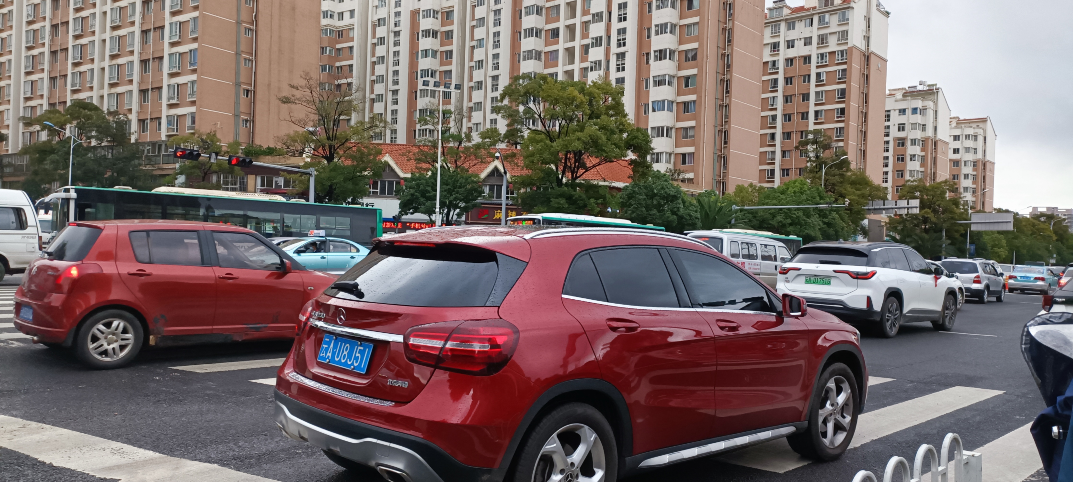 昆明汽车过户费用标准最新,昆明汽车异地提档过户流程