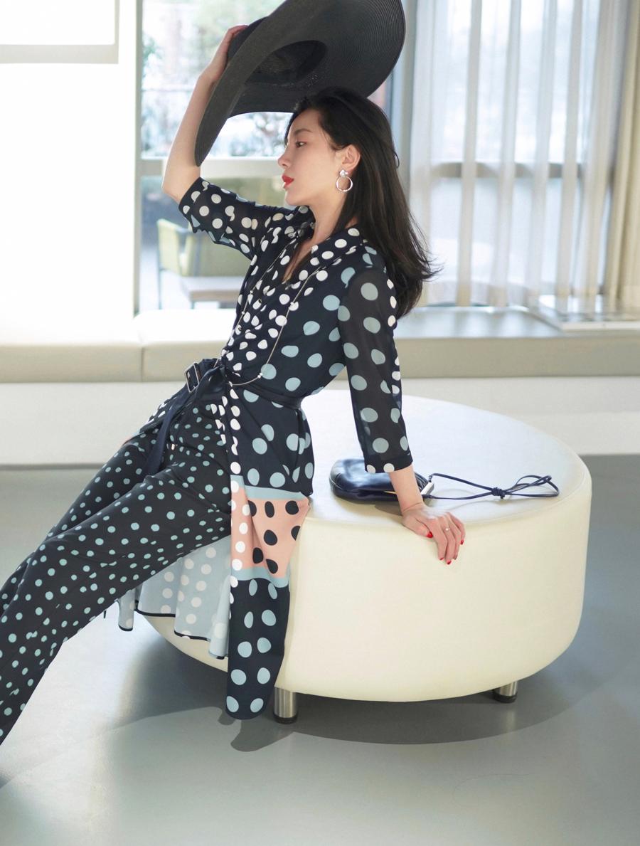 孙艺珍和欧尼的电影,韩国欧尼孙艺珍穿搭