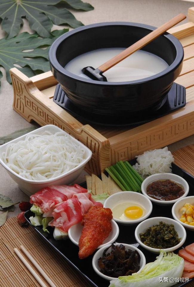 正宗过桥米线的做法培训,云南过桥米线技术教学