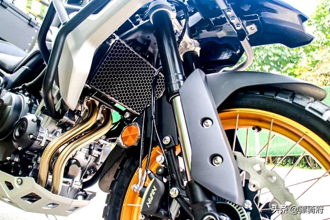 凯越500x单摇臂和本田cb400x,凯越500x单摇臂和凯越525的区别