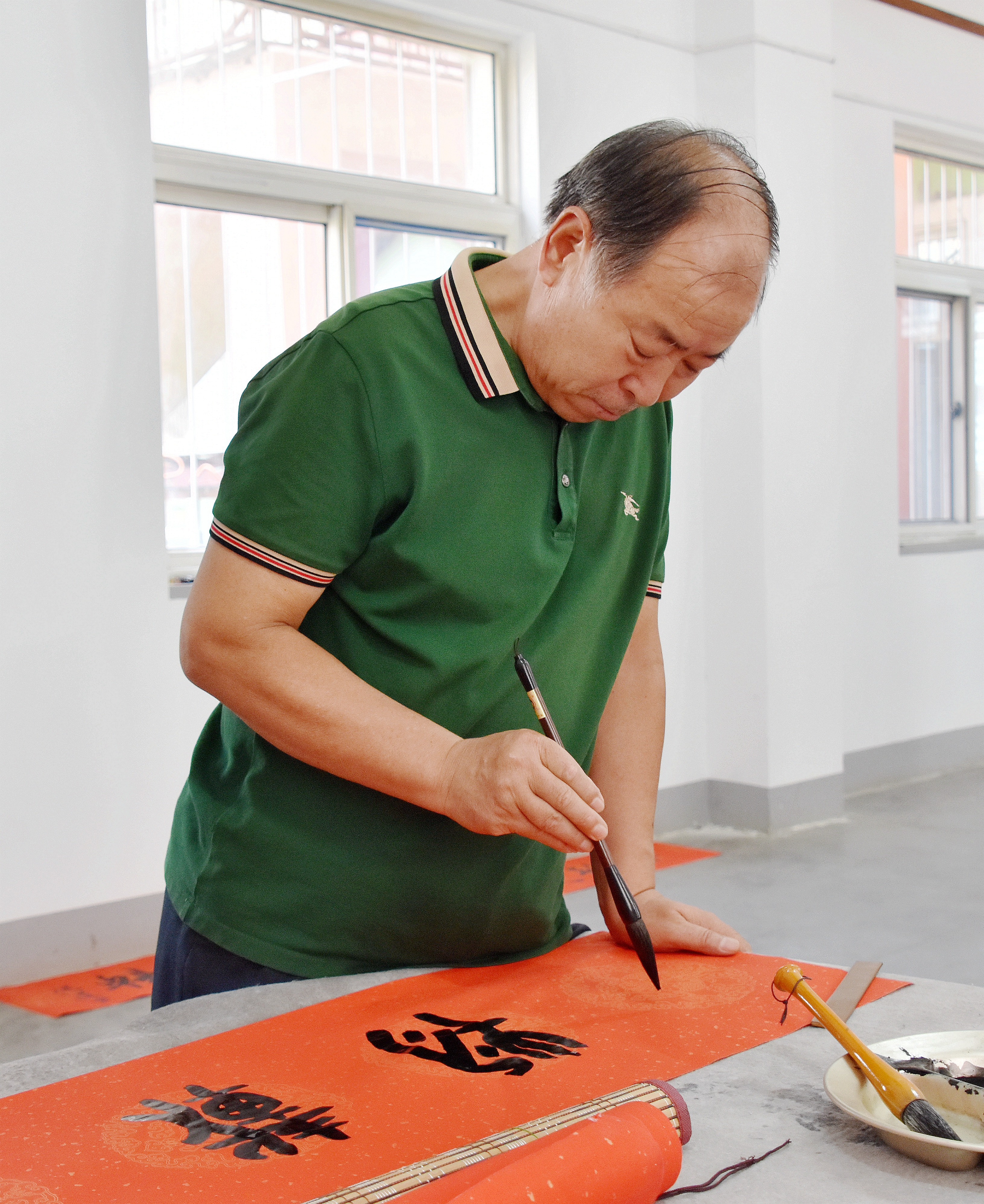 鸢飞社区福海花园小区举办庆祝建军94周年联谊会