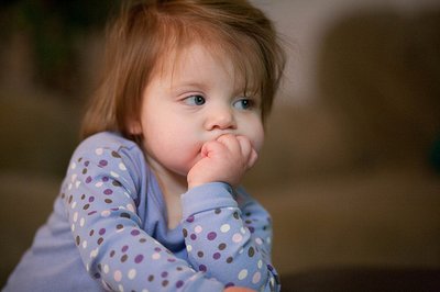 如何正确引导孩子爱臭美,孩子臭美是什么原因