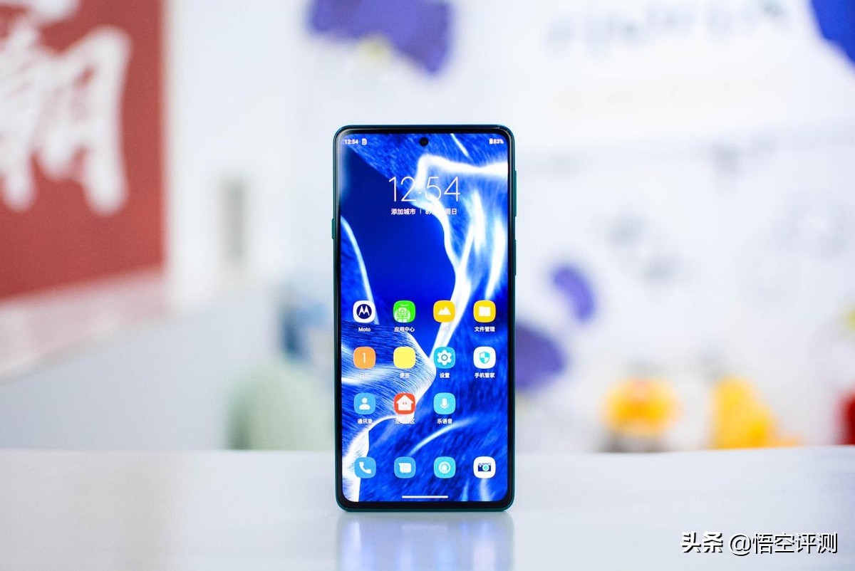 摩托罗拉edge轻奢版高通,摩托罗拉edges5g版屏幕