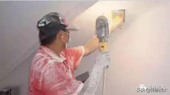 腻子掉粉最简单的处理方法,旧腻子墙面掉粉需要怎么翻新