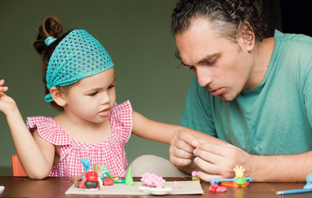 孩子爱臭美是好事,孩子爱臭美怎么引导