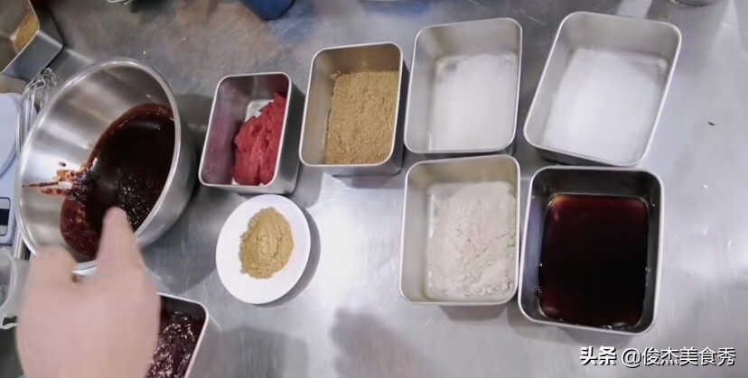 自己动手烧烤的烧烤酱,烧烤店万能锡纸秘制酱