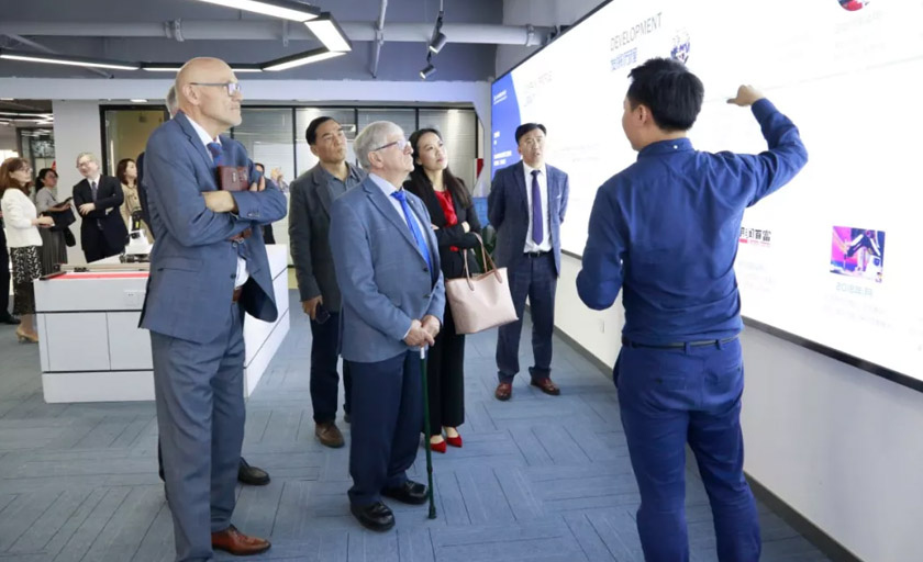 爱华教育提升学,爱华教育脑力开发