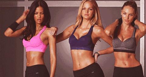 简单的练腹肌动作练出腹肌马甲线,2天1个动作快速练出腹肌马甲线