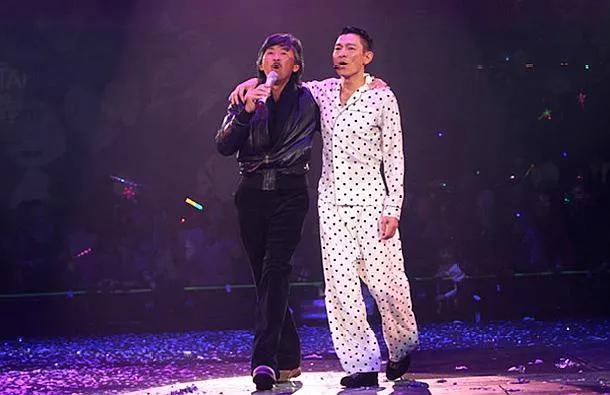 他用劲歌制霸45年,一开口无人能敌