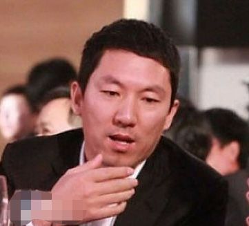 鄢颇李小冉现状,李小冉为鄢颇流产两次