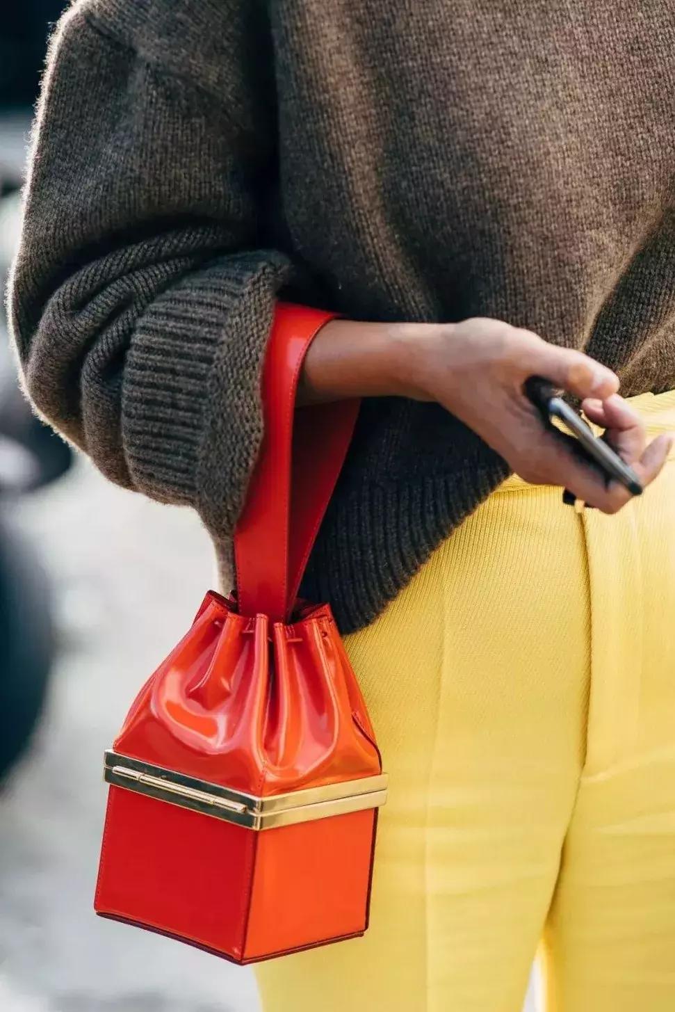 过年真的只要穿红色就是最好看的,春节必须有红色单品