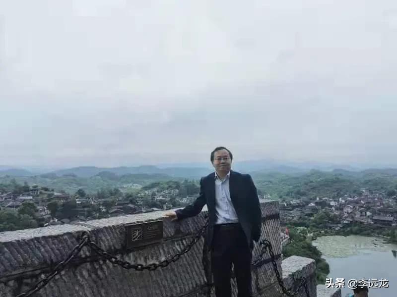 青岩古镇卤猪脚老字号,青岩古镇卤猪脚团购