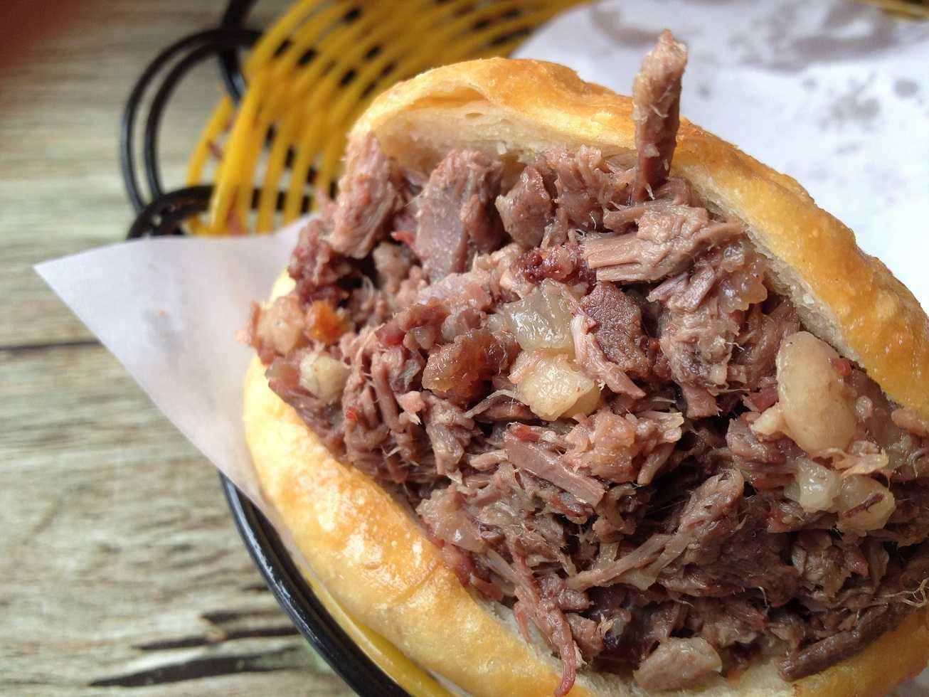 驴肉火烧贵不,驴肉火烧和驴冻火烧有啥区别