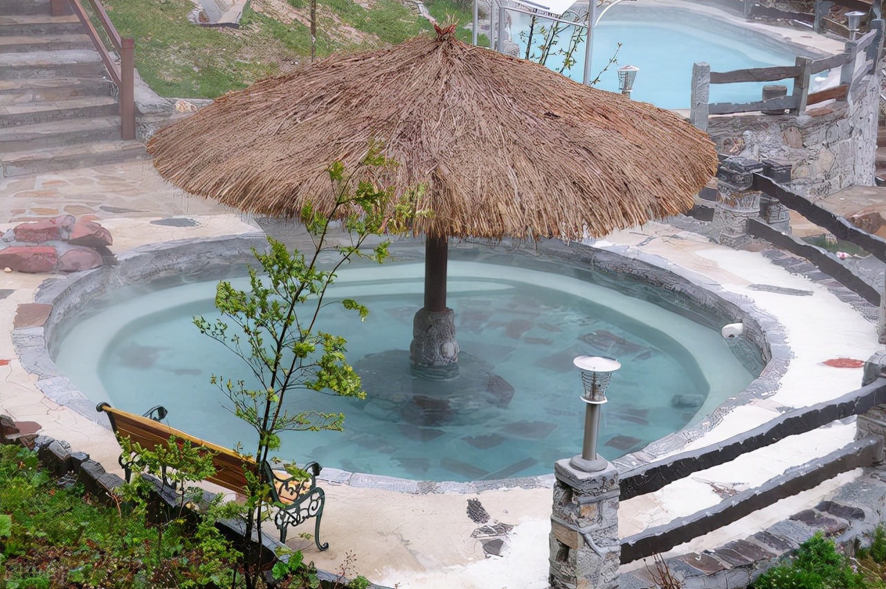 小雪节气泡温泉,冬天温泉推荐