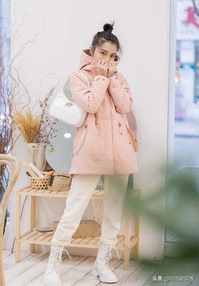 满大街的“马丁靴”，今年流行这样穿，利落显高不说，关键还有型