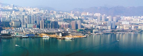 拥有七种*器武**的边陲小城巫山，风光秀丽前景可期，你怎么看呢？