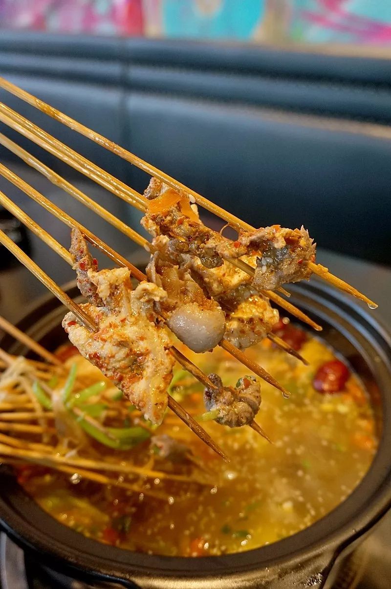 饿了吧？是时候放出这一波串串店啦，拯救黑色周一！